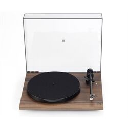 Rega Planar 1 + Tonarm RB110 + TA-Carbon
