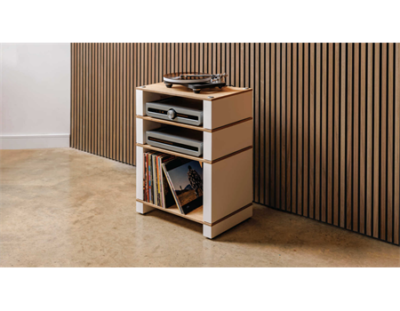 Blok Stax 2G Rack 4 Esche Natur Hifi Rack Lifestylebild
