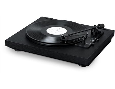 Pro-Ject A 1 (+ Ortofon OM10 MM-Tonabnehmer)