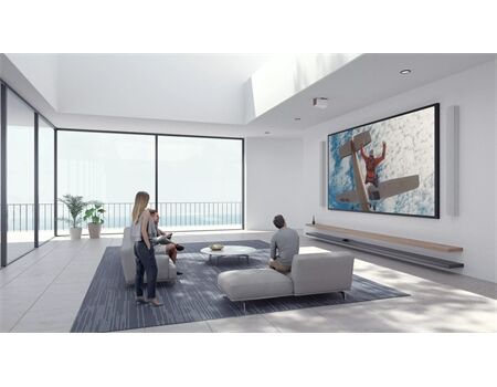 Epson EH-QB7000W Laser Beamer weiß Lifestylebild