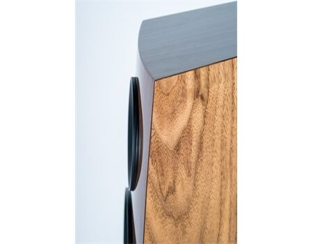 ELAC Concentro S 509.2 Seitenansicht Walnut Hochtöner