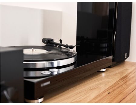 Yamaha TT-S303