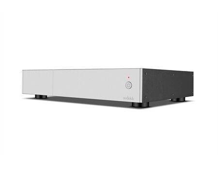 Audiolab 9000 P Endstufe Seitenansicht silber