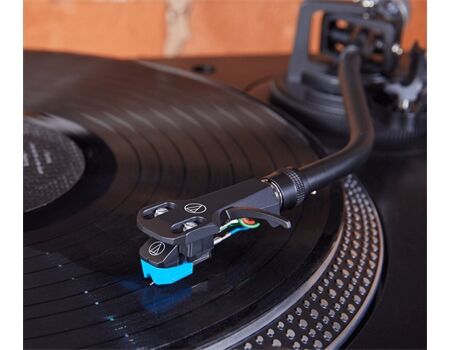 Audio-Technica AT-VM95C/H (konisch) auf AT-HS6 Headshell