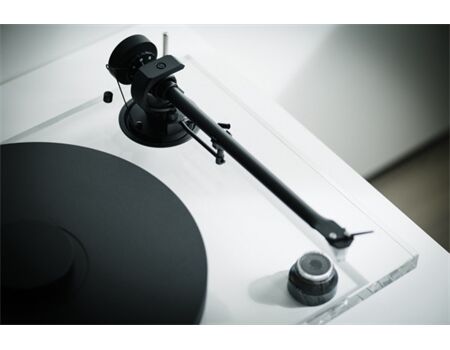 Pro-Ject XA B True Balanced-Plattenspieler
