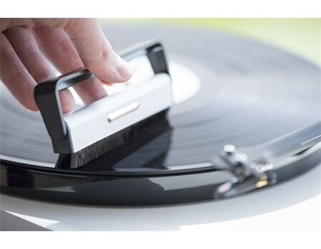 Pro-Ject Brush it