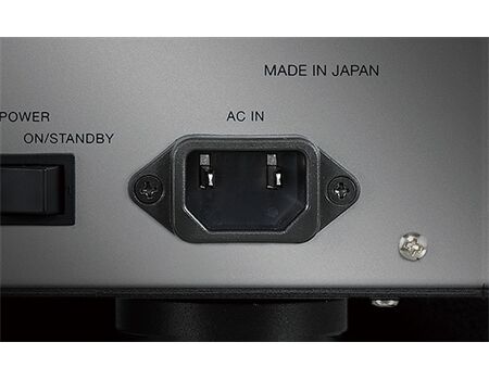 Luxman D-07X