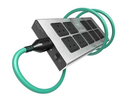 IsoTek V5 Corvus 9-Fach Netzfilter+Initium C13 1,5m Ausst