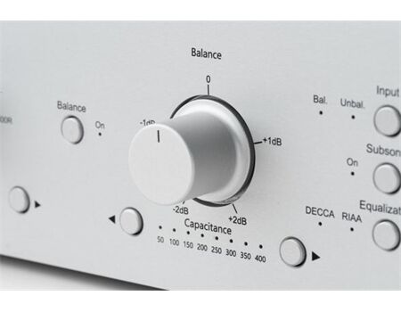 Pro-Ject Phono Box RS2